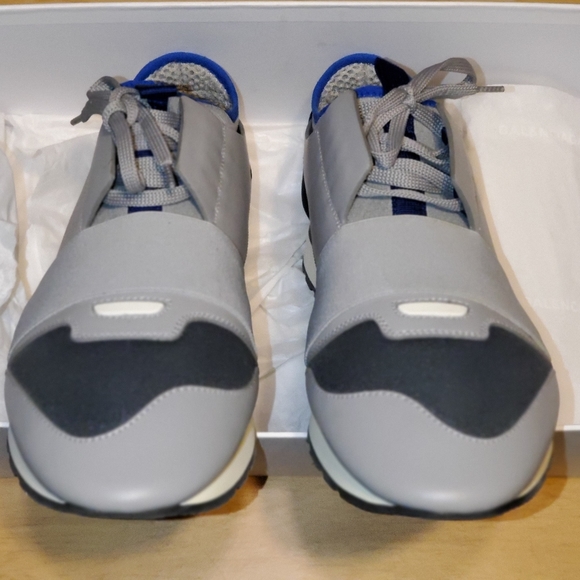 Authentic Balenciaga race runner Send offers - Picture 11 of 12
